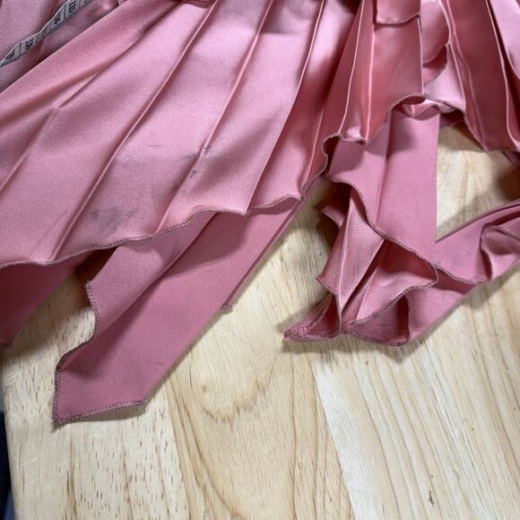 Elegant Pink Halter Maxi Dress - Picture 9 of 11